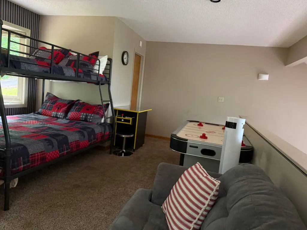 167445 425579 DYm6bMp bwZ6nM89DJanbYyHNeOiLmwCi0xpP2SJ1w 68a79e4b5918c.jpg