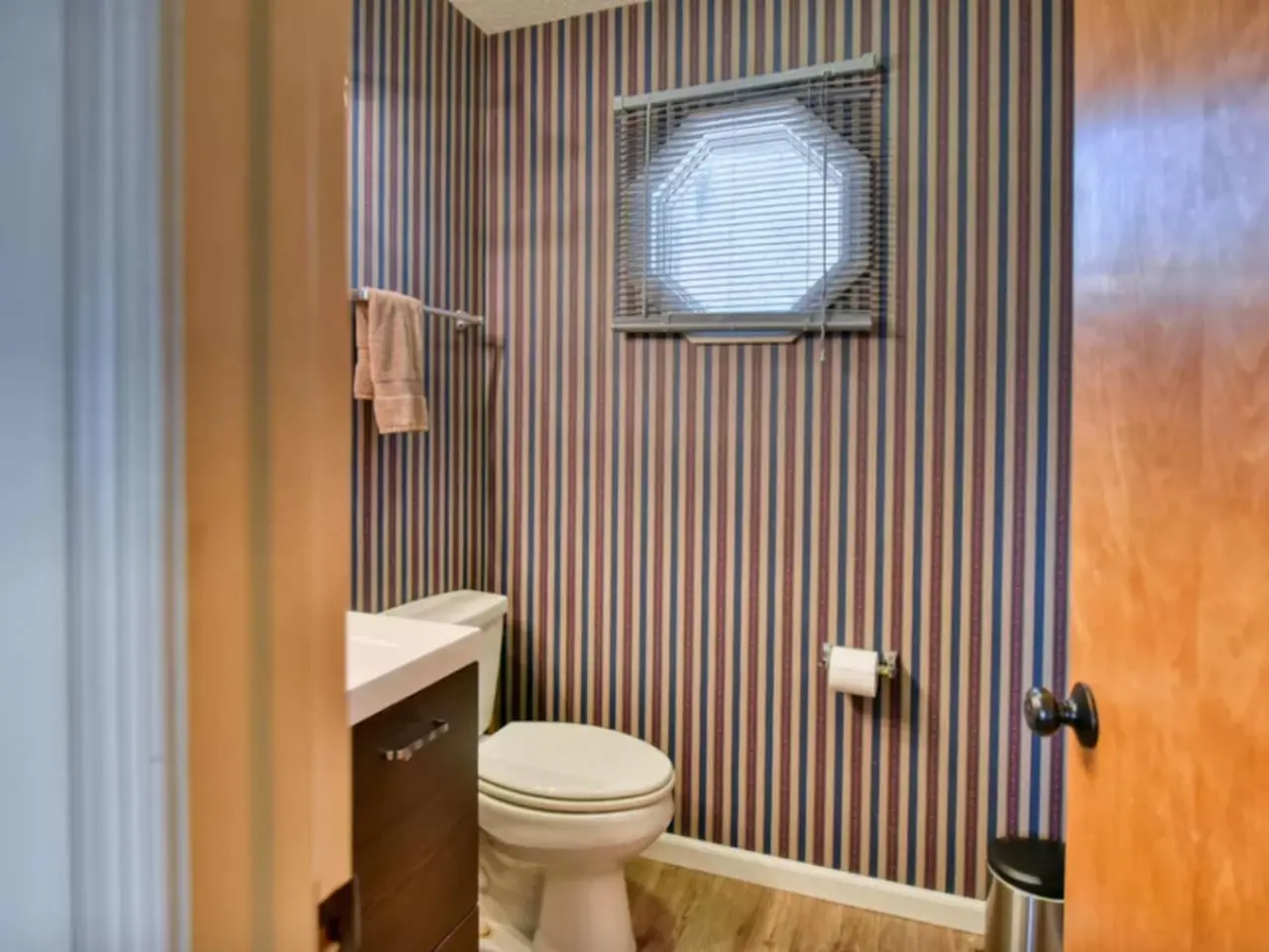 167445 425579 N XlXroNpbxgqS YDaJONnhGVkKxVLqN OCWoH25d9A 68a79e498661d.jpg