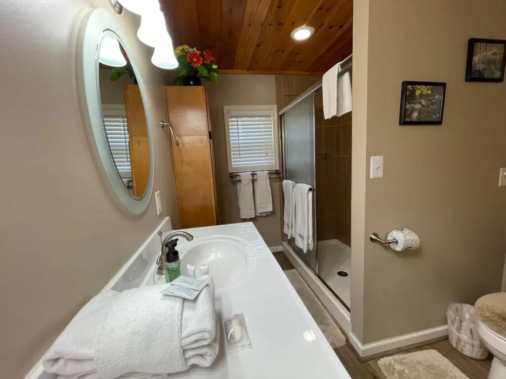 167445 425581 40EtmeeCIUbri5PNnOAgg19K37mMufgyfwSpaE593js 68a79e3094e18.jpg