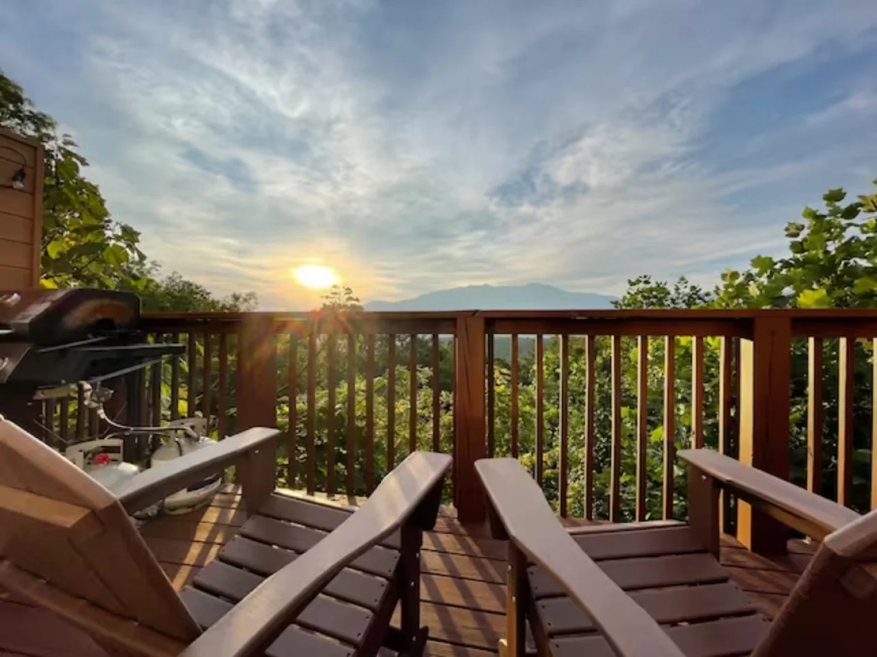 Heavenly View deck at sunset, a quiet end to a day of things to do in Gatlinburg